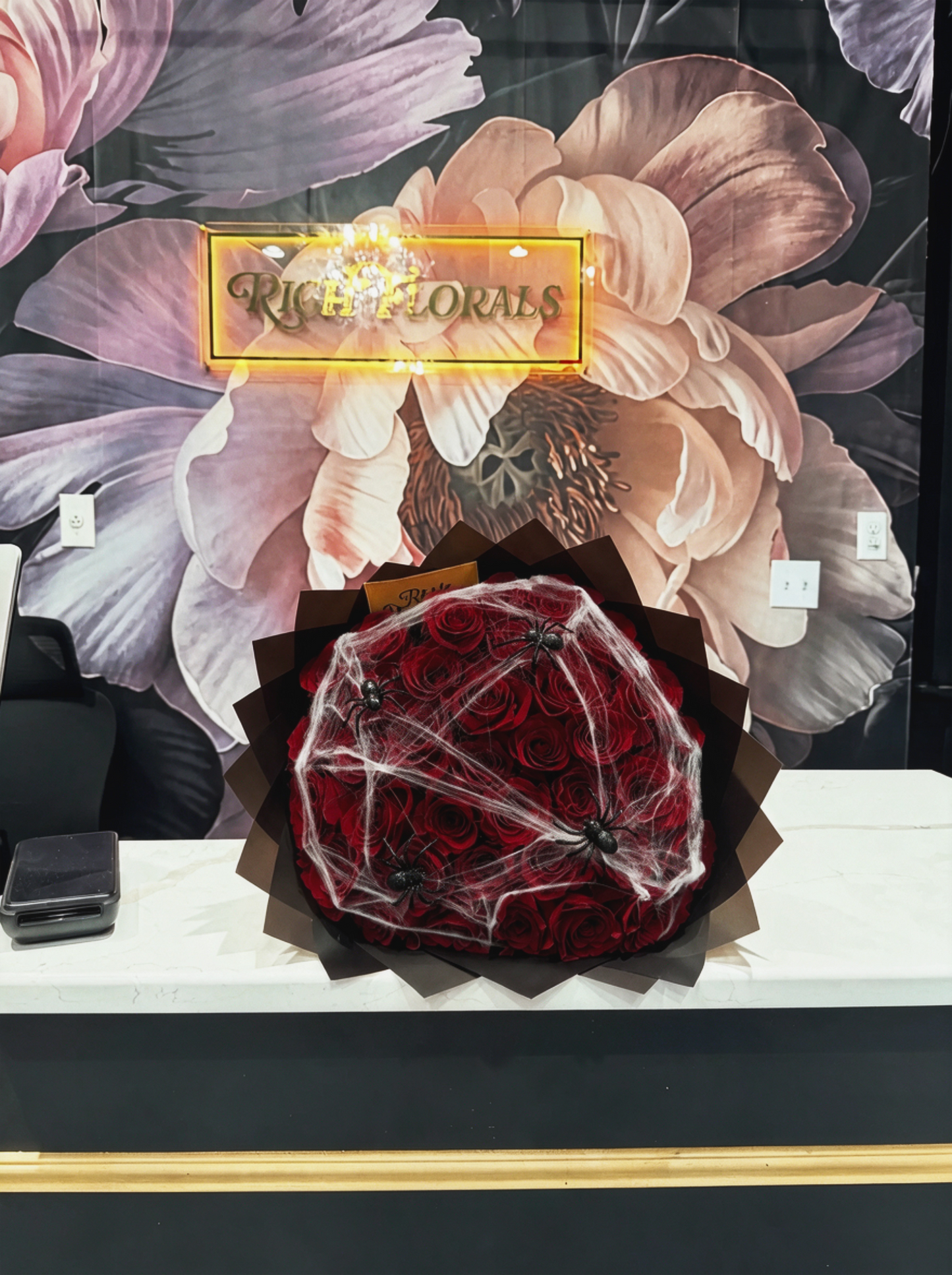 Dark Web Bouquet
